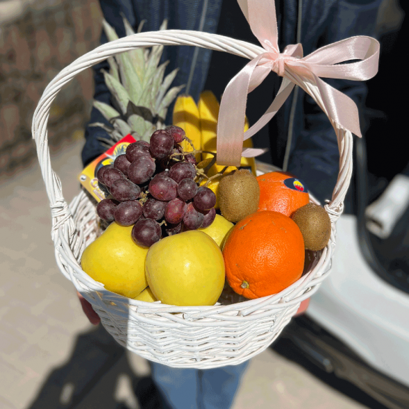 Фруктовая корзина 4 кг. в Партените