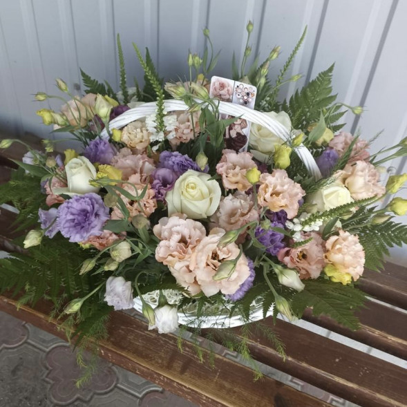 Сборная корзина «Прелестный бриз» в Партените