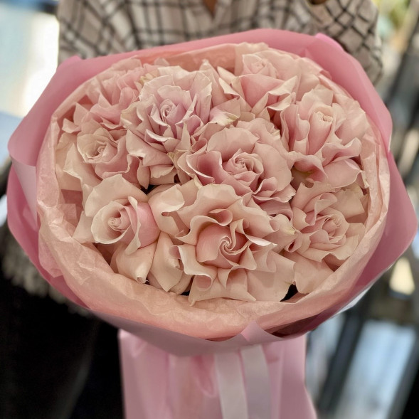 Букет 15 французких роз  в Партените